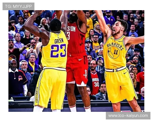 詹姆斯-哈登的领袖转型：从得分王到单核带队组织核心